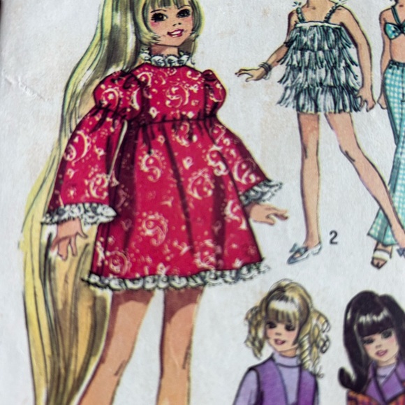 5/$25 Simplicity 8519 crissy doll sewing patterns to make 1960’s clothes - Picture 3 of 7